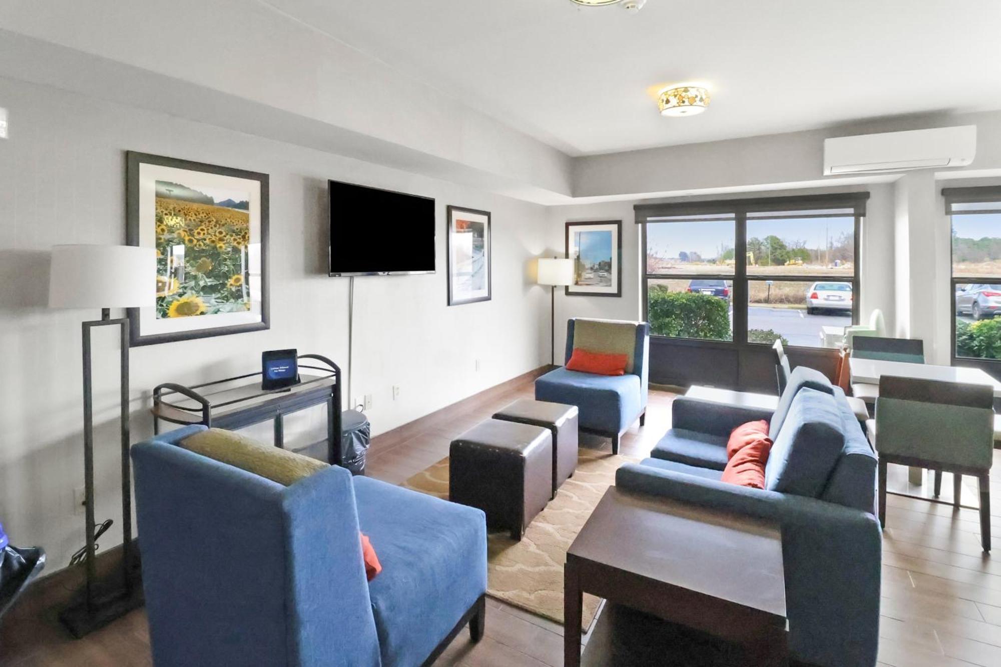 Comfort Inn Dunn Near I-95 Zewnętrze zdjęcie